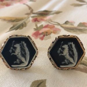 Cameo Dragon cuff links